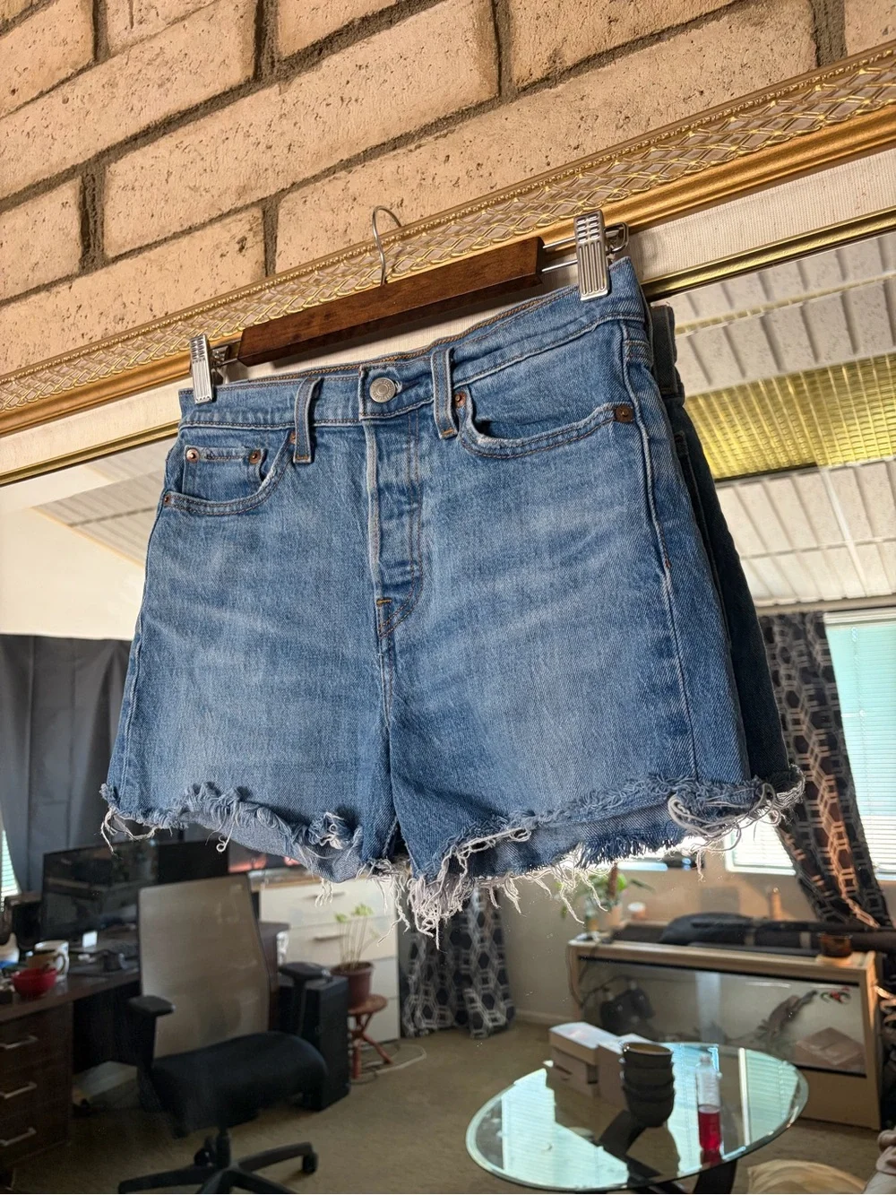Denim Frayed Hem Women's Levi’s Shorts